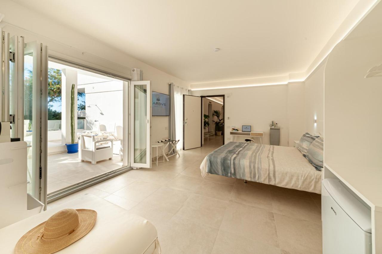 Lux B&Beach Sardvs Castelsardo Εξωτερικό φωτογραφία